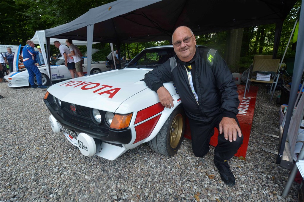 Hill climb er bl.a. for potente rallybiler som Toyota Celica Ra21 i hænderne på rallylegenden Kristian Mulvad.
(Foto: Åge Keseler Kirketerp)